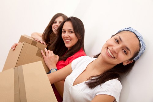 Packing and moving preparation for a Marylebone van service
