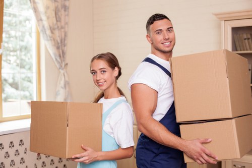 Payment, cancellation, and liability terms for a removals company