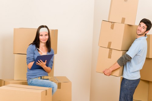 Reliable Marylebone man with van for small moves and deliveries
